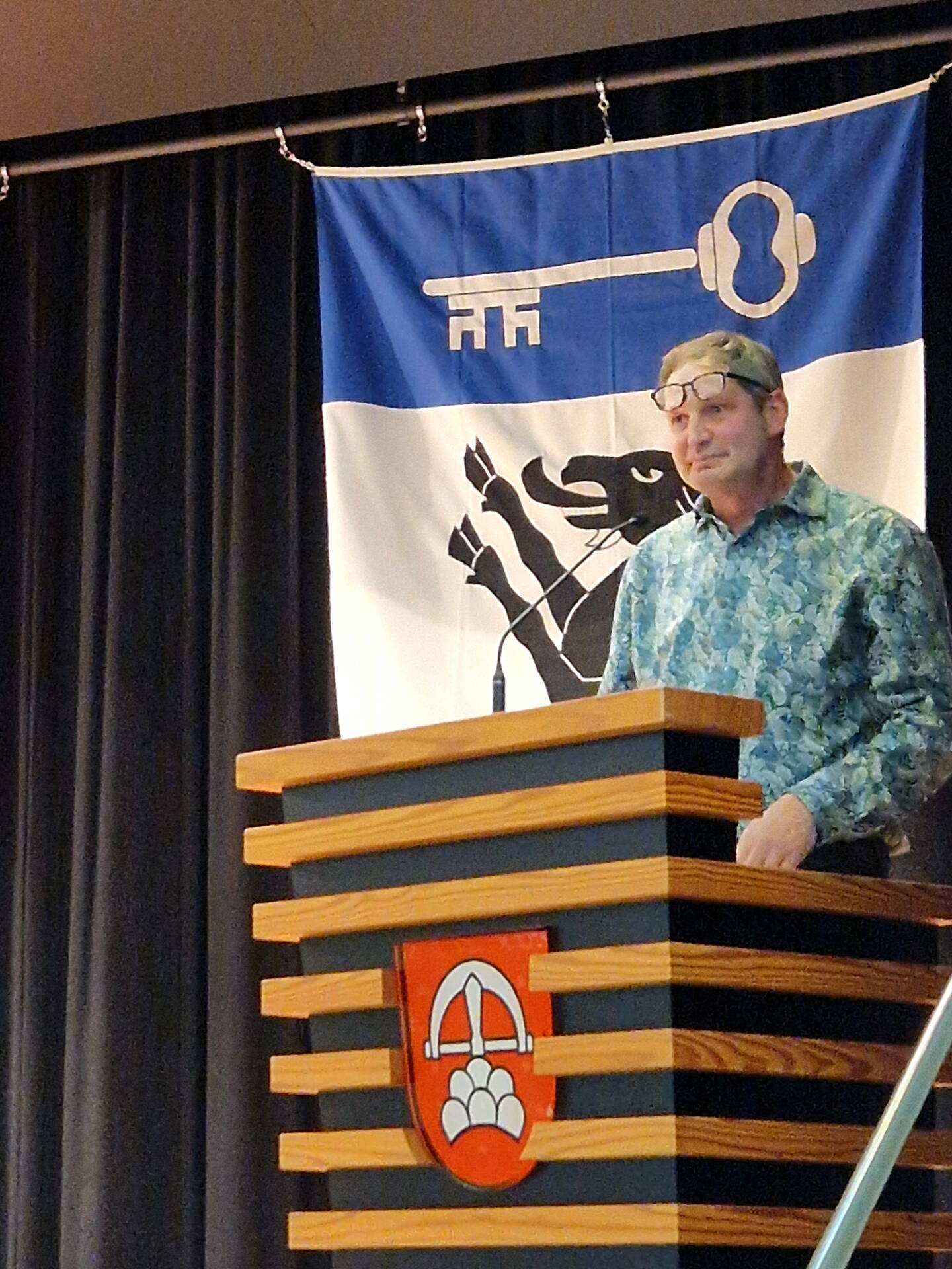 adrian_weinekoetter-_gemeinepraesident.jpg adrian_weinekoetter-_gemeinepraesident.jpg